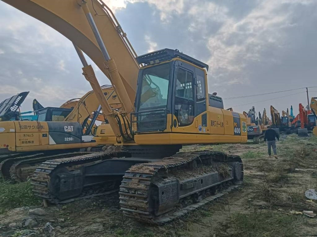 Komatsu PC 400-8 R - Ekskavator perayap: gambar 3 Komatsu PC 400-8 R - Ekskavator perayap: gambar 3