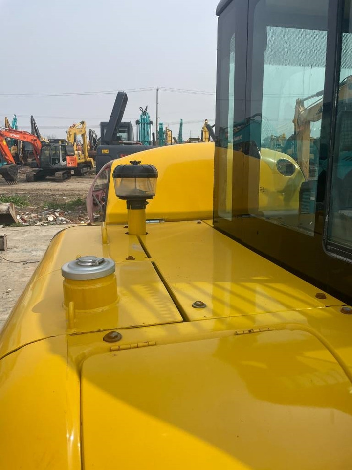 Komatsu PC 56 - Ekskavator mini: gambar 3 Komatsu PC 56 - Ekskavator mini: gambar 3