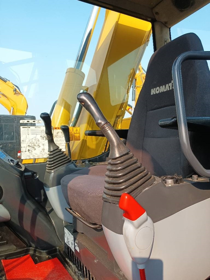 Komatsu PC 70 - Ekskavator mini: gambar 5 Komatsu PC 70 - Ekskavator mini: gambar 5