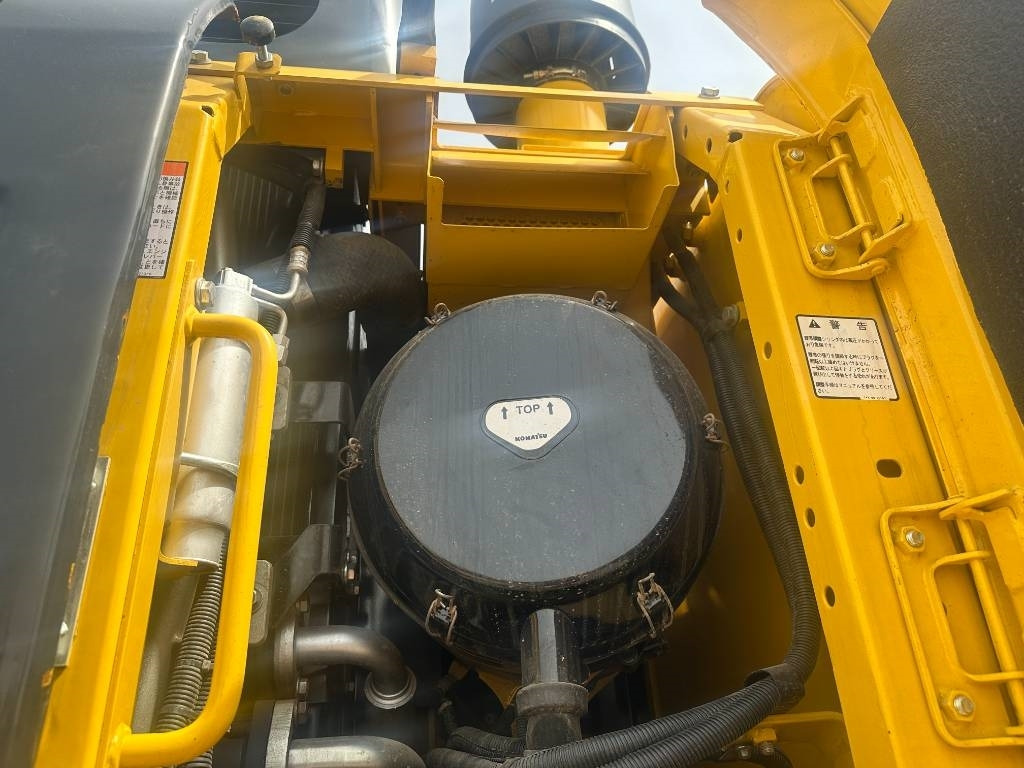 Komatsu PC450 - Ekskavator perayap: gambar 5 Komatsu PC450 - Ekskavator perayap: gambar 5