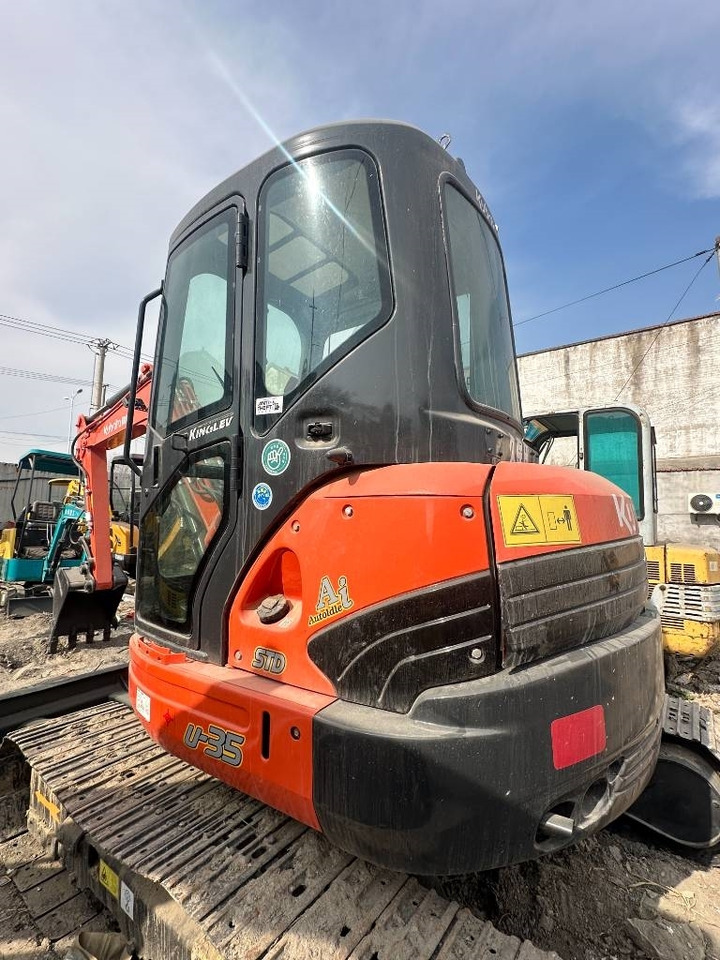Kubota U 35 - Ekskavator mini: gambar 5 Kubota U 35 - Ekskavator mini: gambar 5