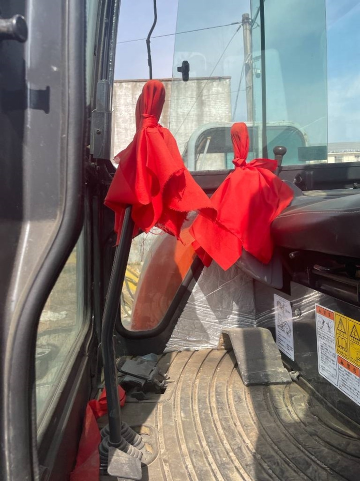 Kubota U 35 - Ekskavator mini: gambar 5 Kubota U 35 - Ekskavator mini: gambar 5