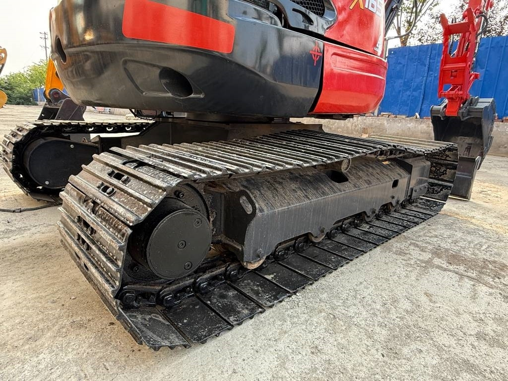 Kubota kx165 - Ekskavator perayap: gambar 3 Kubota kx165 - Ekskavator perayap: gambar 3