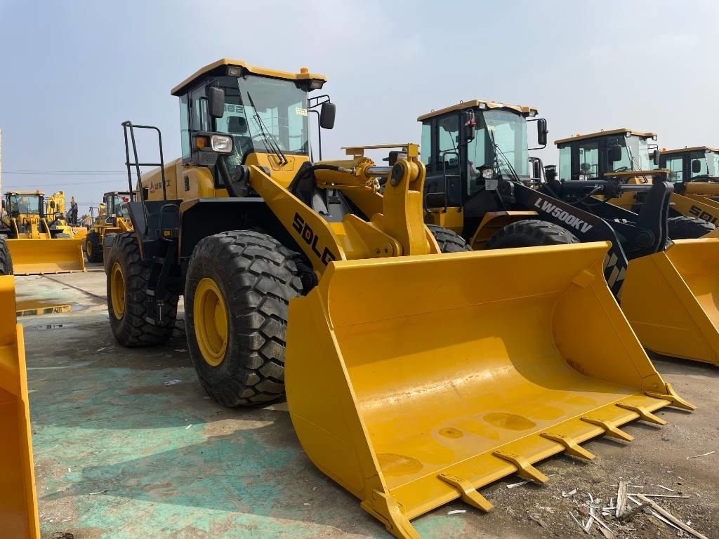 SDLG LG956F - Wheel loader: gambar 5 SDLG LG956F - Wheel loader: gambar 5