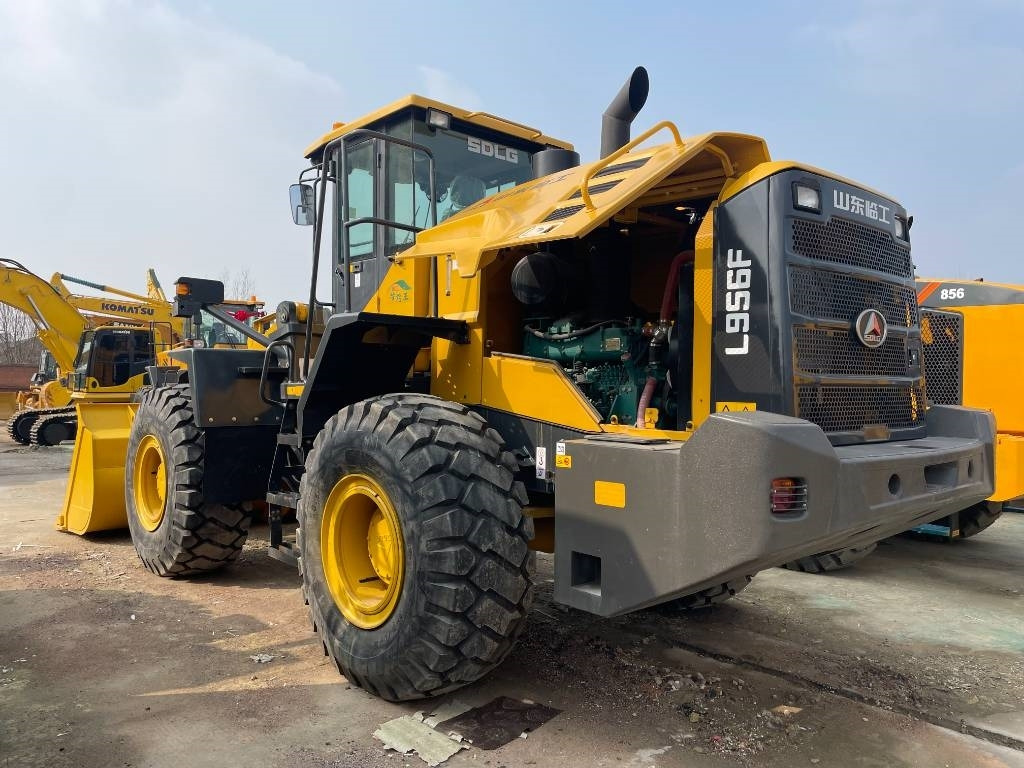 SDLG LG956F - Wheel loader: gambar 1 SDLG LG956F - Wheel loader: gambar 1