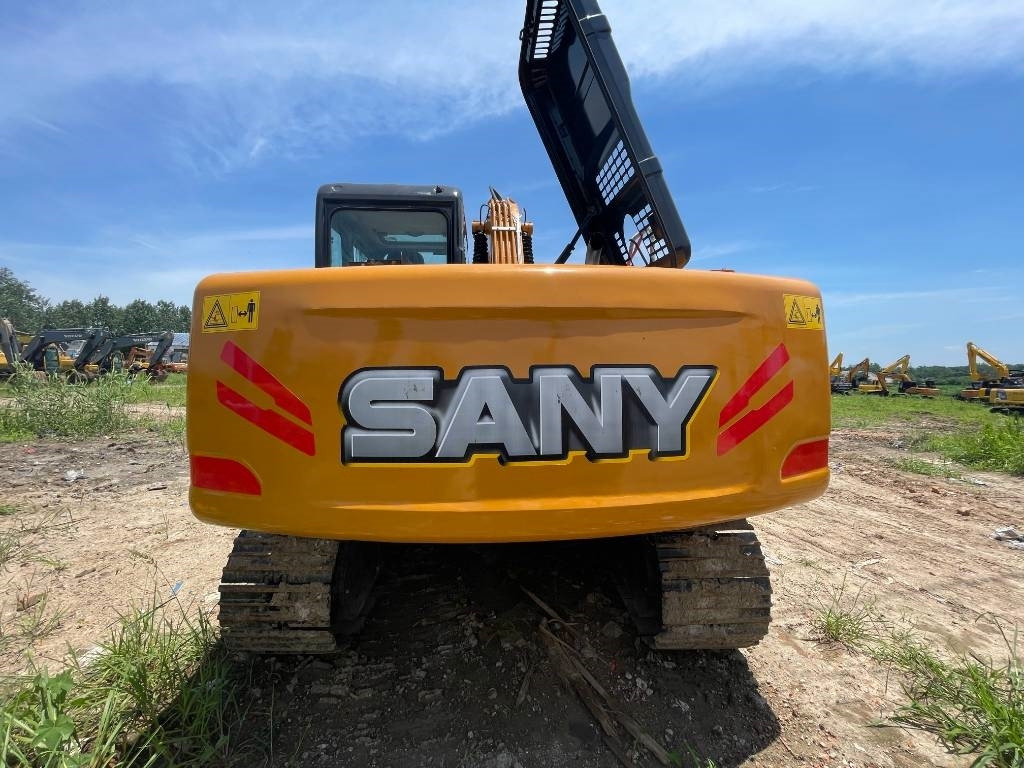 Sany 155C - Ekskavator perayap: gambar 4 Sany 155C - Ekskavator perayap: gambar 4
