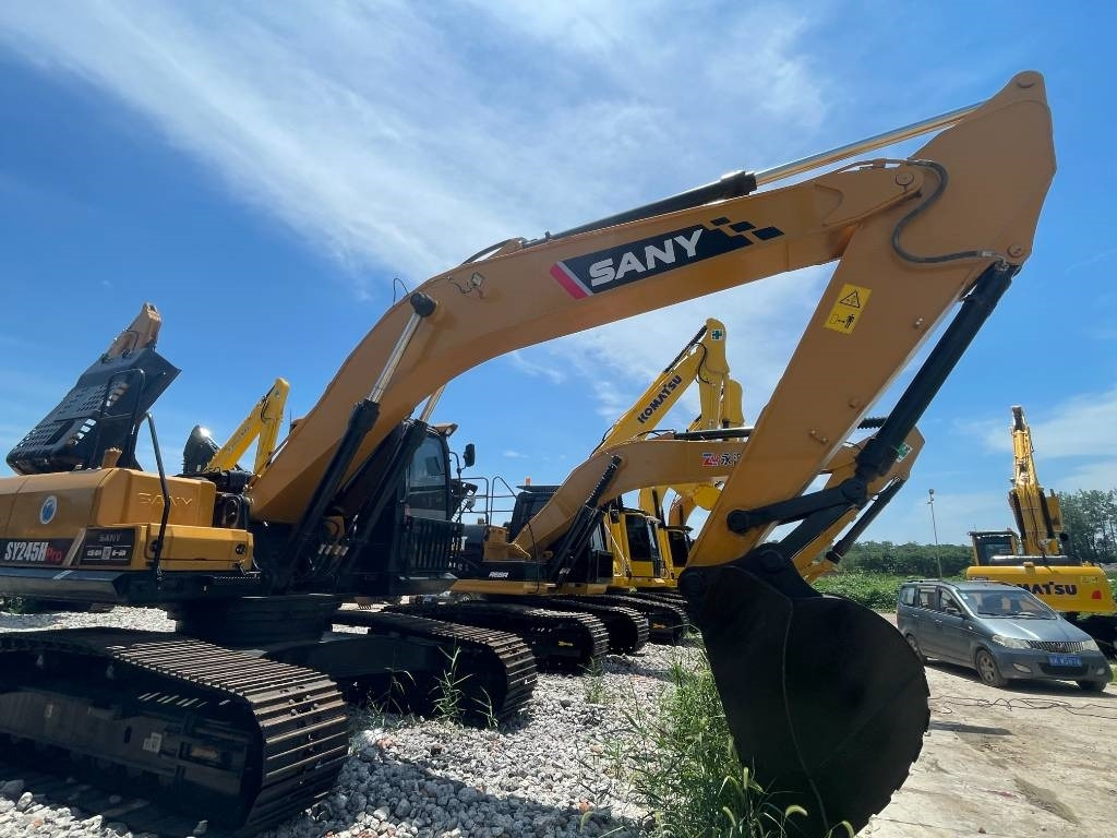 Sany 245h - Ekskavator perayap: gambar 3 Sany 245h - Ekskavator perayap: gambar 3