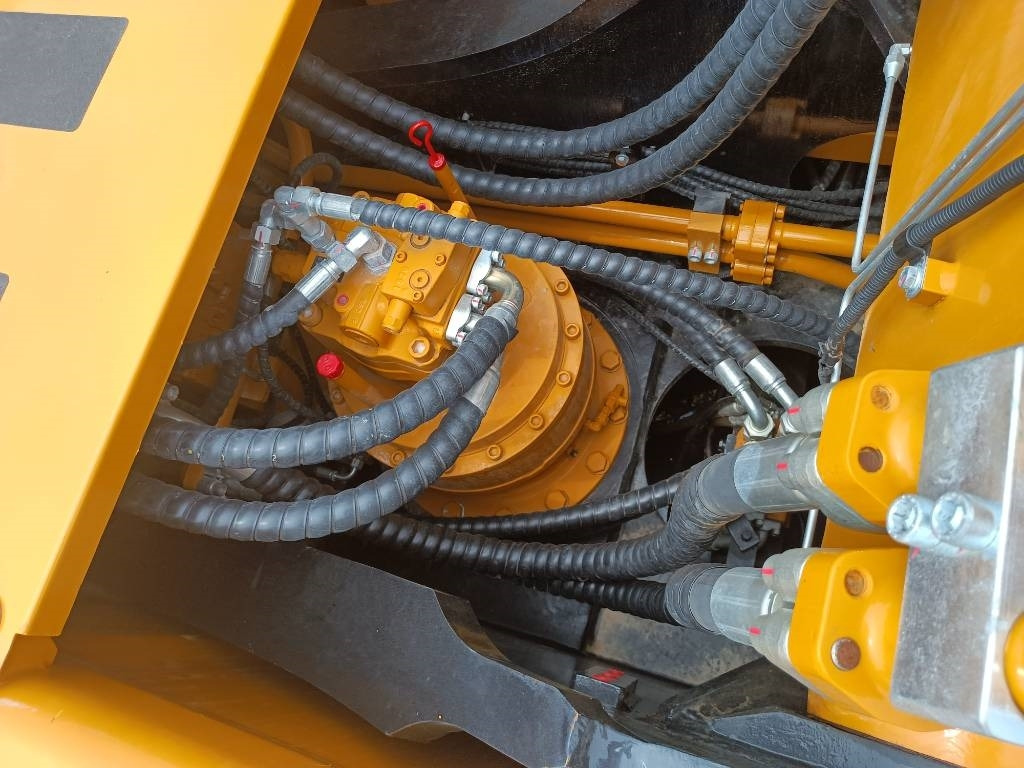 Ekskavator perayap baru Sany 335h: gambar 9