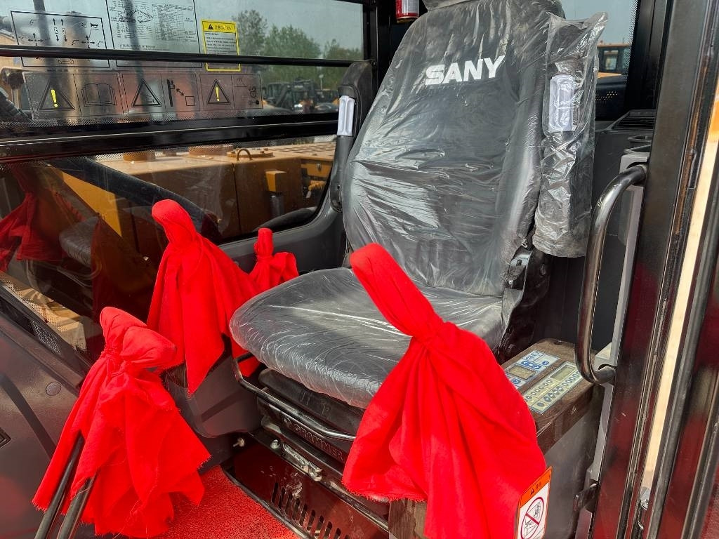 Sany SY 95 C - Ekskavator perayap: gambar 5 Sany SY 95 C - Ekskavator perayap: gambar 5