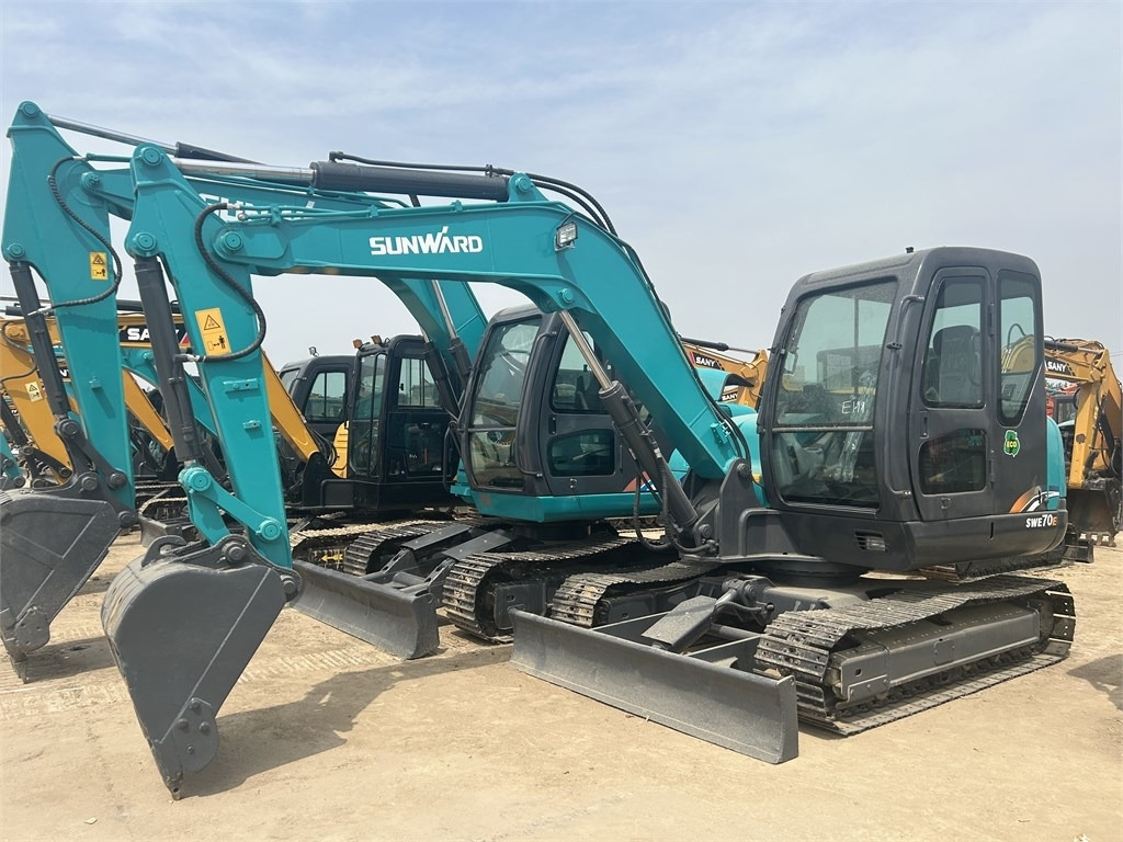 Sunward 70 - Ekskavator perayap: gambar 1 Sunward 70 - Ekskavator perayap: gambar 1