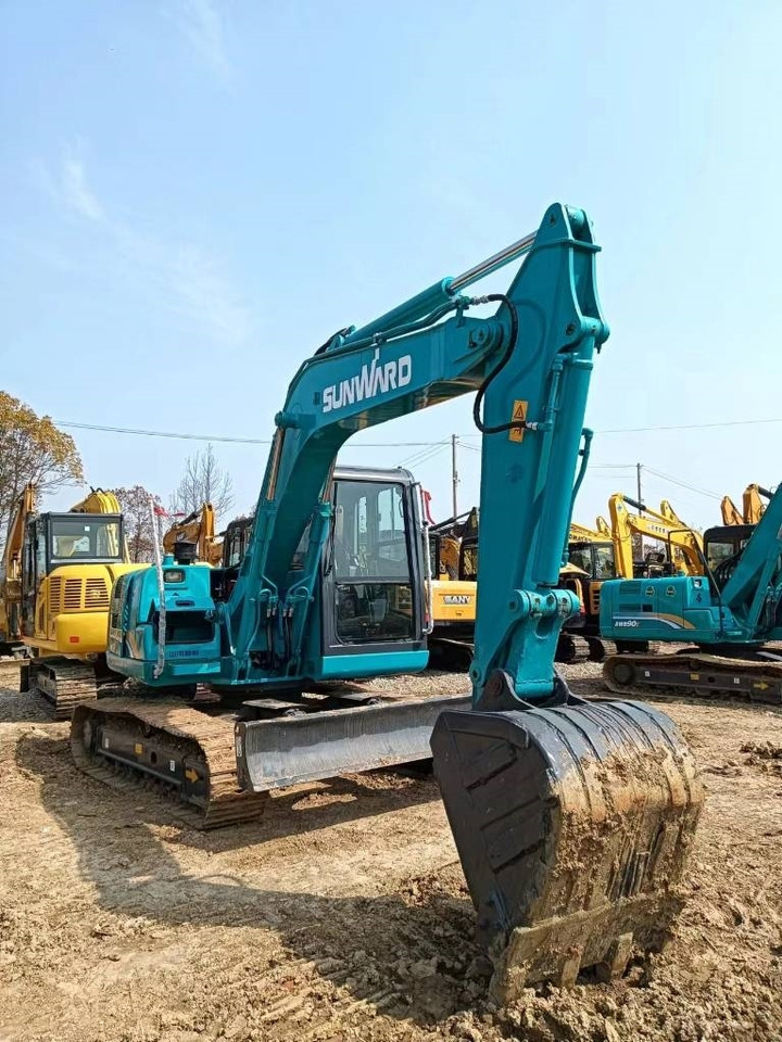 Sunward SWE 90 - Ekskavator mini: gambar 2 Sunward SWE 90 - Ekskavator mini: gambar 2