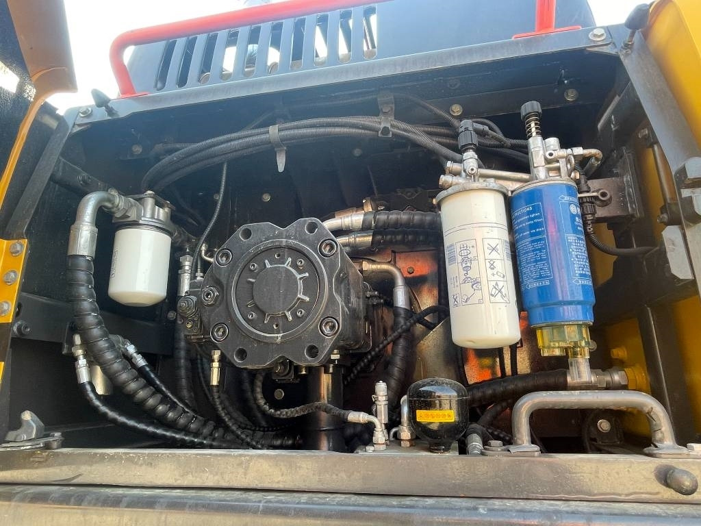 Volvo EC 290 - Ekskavator perayap: gambar 2 Volvo EC 290 - Ekskavator perayap: gambar 2