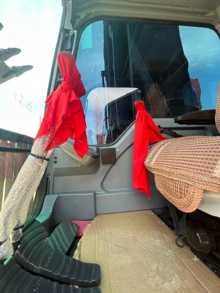 Volvo EC 290 - Ekskavator perayap: gambar 2 Volvo EC 290 - Ekskavator perayap: gambar 2