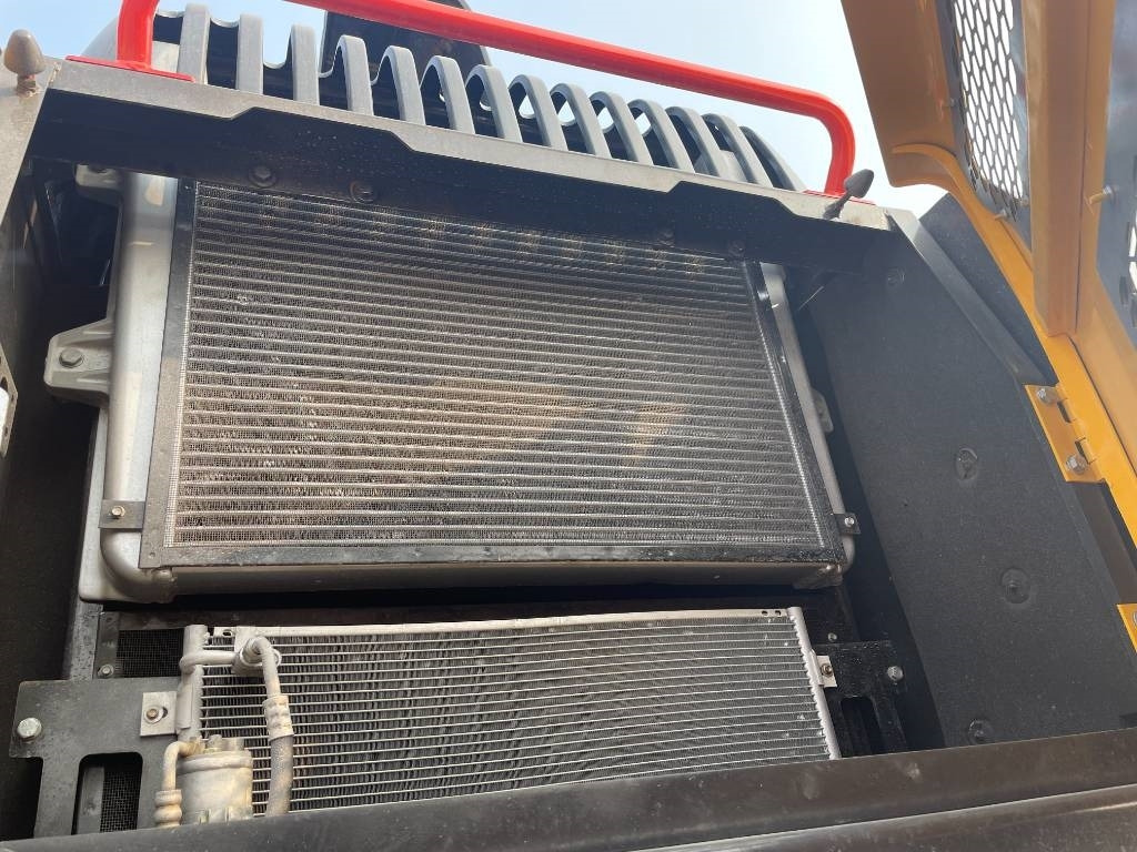 Volvo EC 360  - Ekskavator perayap: gambar 4 Volvo EC 360  - Ekskavator perayap: gambar 4