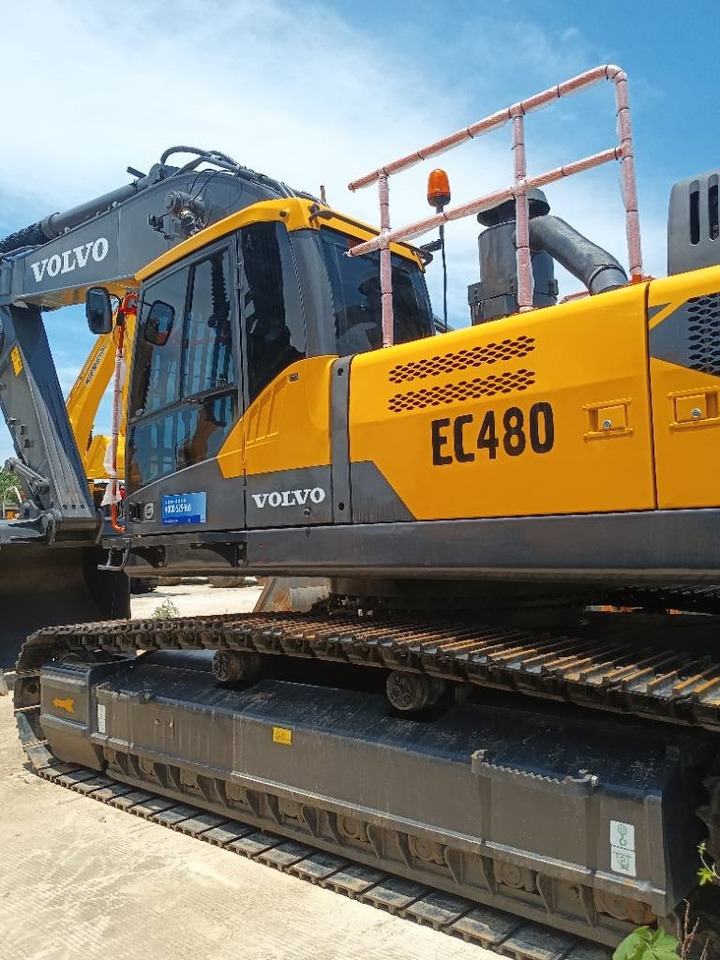 Volvo EC 480 - Ekskavator perayap: gambar 2 Volvo EC 480 - Ekskavator perayap: gambar 2