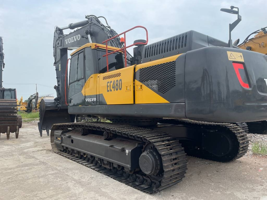 Volvo EC 480 - Ekskavator perayap: gambar 1 Volvo EC 480 - Ekskavator perayap: gambar 1
