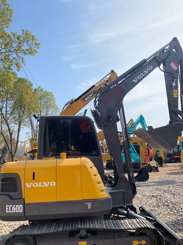 Volvo EC 60 D  - Ekskavator mini: gambar 3 Volvo EC 60 D  - Ekskavator mini: gambar 3