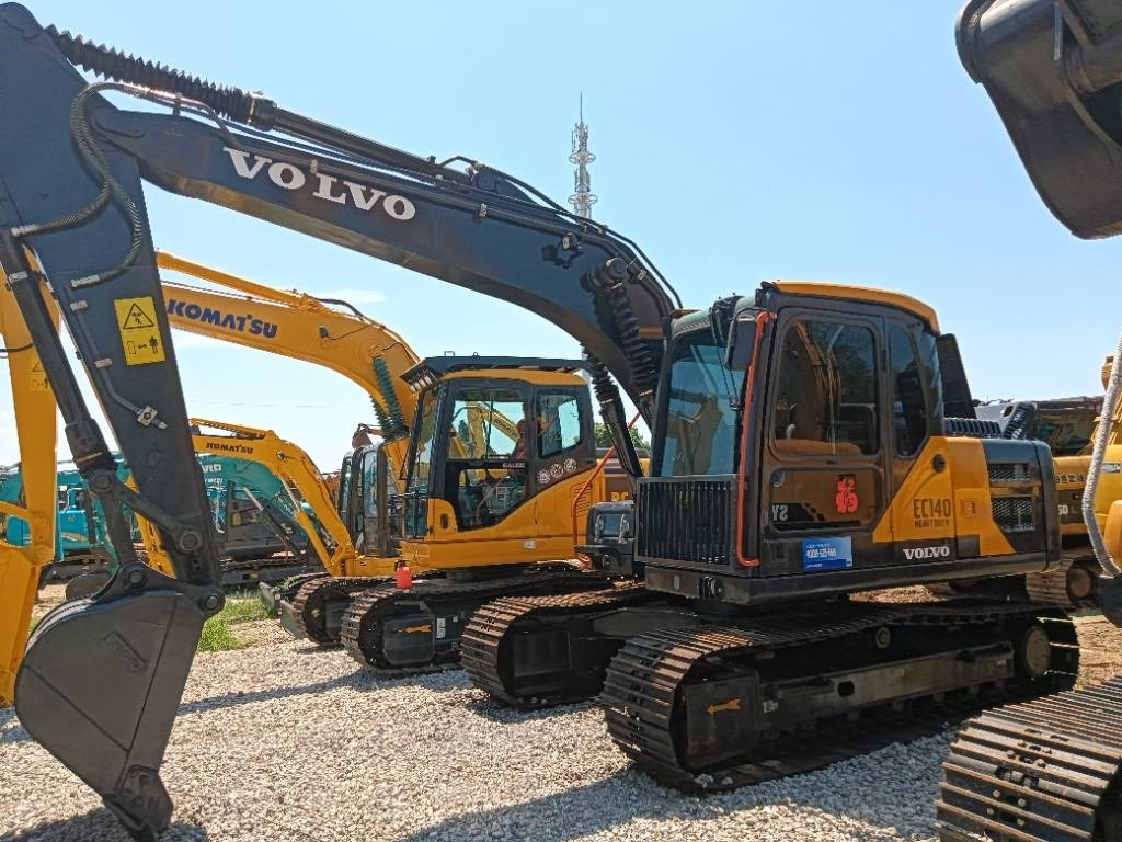 Volvo EC140 - Ekskavator perayap: gambar 1 Volvo EC140 - Ekskavator perayap: gambar 1