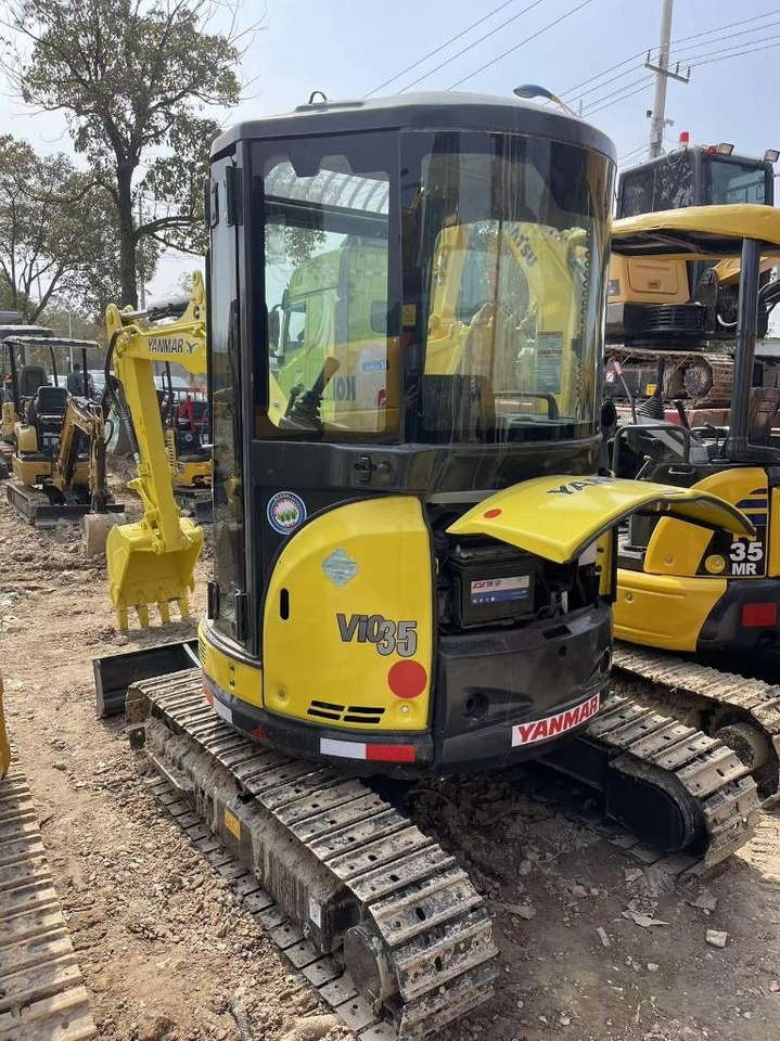Yanmar Vio 35 - Ekskavator mini: gambar 1 Yanmar Vio 35 - Ekskavator mini: gambar 1
