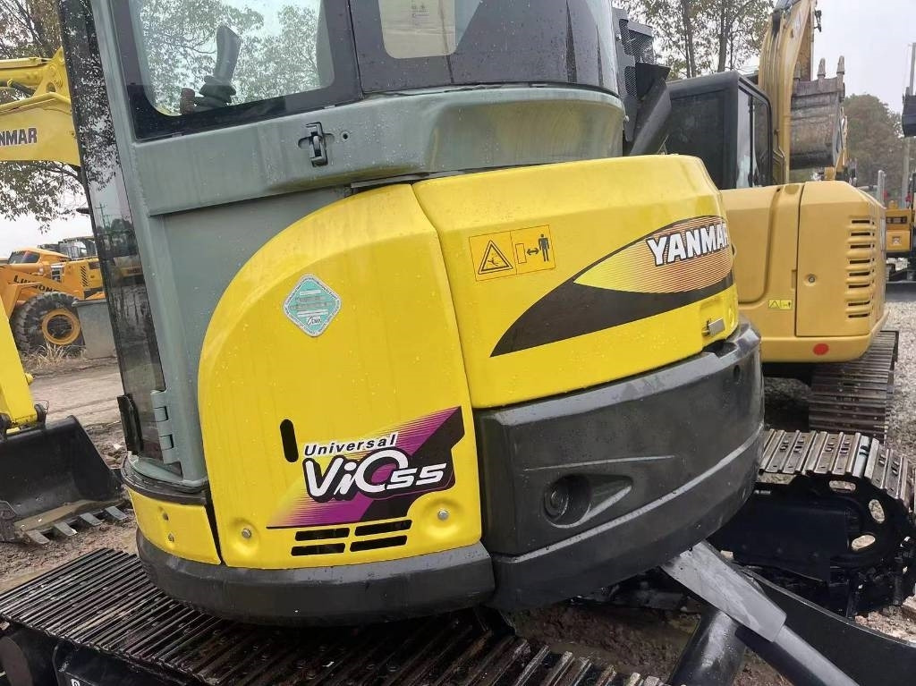 Yanmar Vio 55 - Ekskavator mini: gambar 2 Yanmar Vio 55 - Ekskavator mini: gambar 2