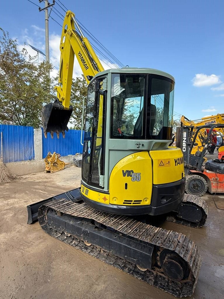 Yanmar Vio 55 - Ekskavator mini: gambar 1 Yanmar Vio 55 - Ekskavator mini: gambar 1