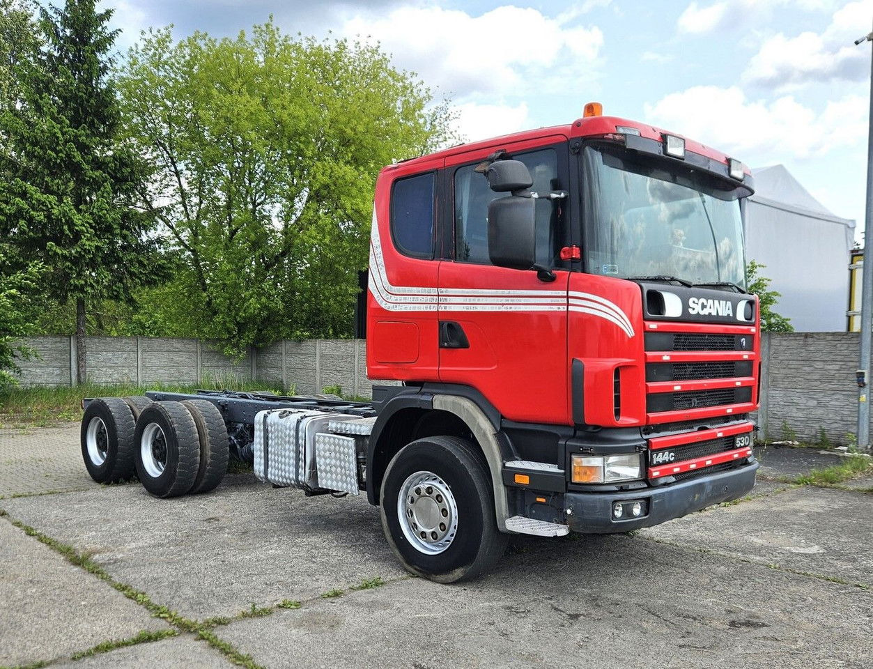 Scania 144 530 6X4 Manual Pump AND Injectros - Full Sprin G - Truk sasis: gambar 2 Scania 144 530 6X4 Manual Pump AND Injectros - Full Sprin G - Truk sasis: gambar 2