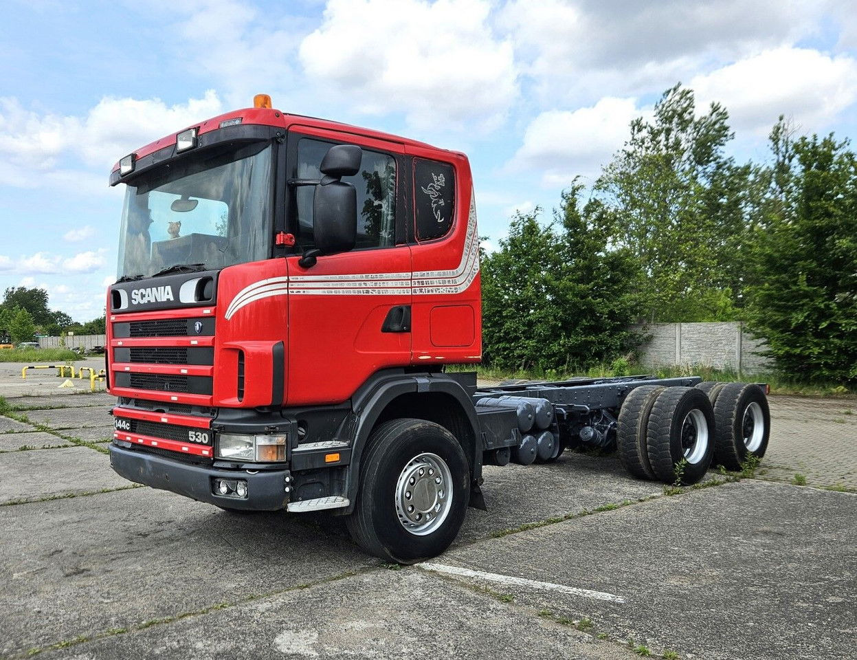 Scania 144 530 6X4 Manual Pump AND Injectros - Full Sprin G - Truk sasis: gambar 1 Scania 144 530 6X4 Manual Pump AND Injectros - Full Sprin G - Truk sasis: gambar 1