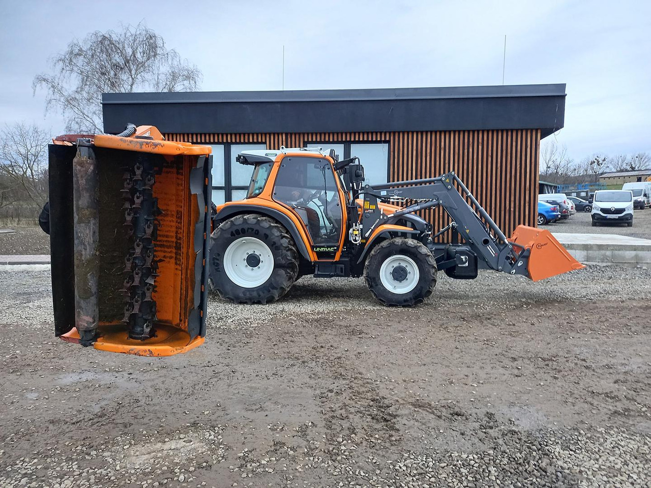 Traktor Lintrac Linder, Perkins, 90: gambar 9