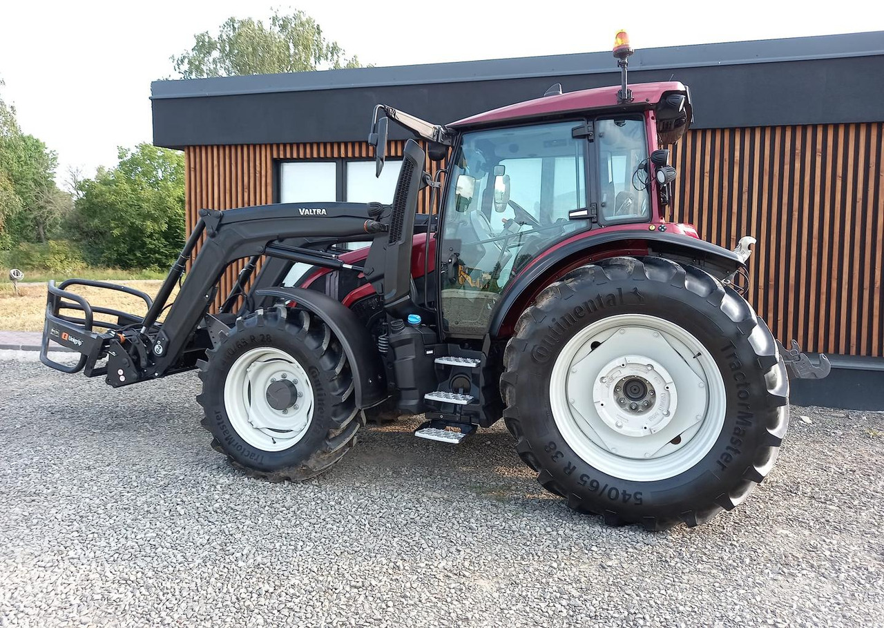 Traktor Valtra G, Agco power MBTN - D5, 115 A: gambar 6