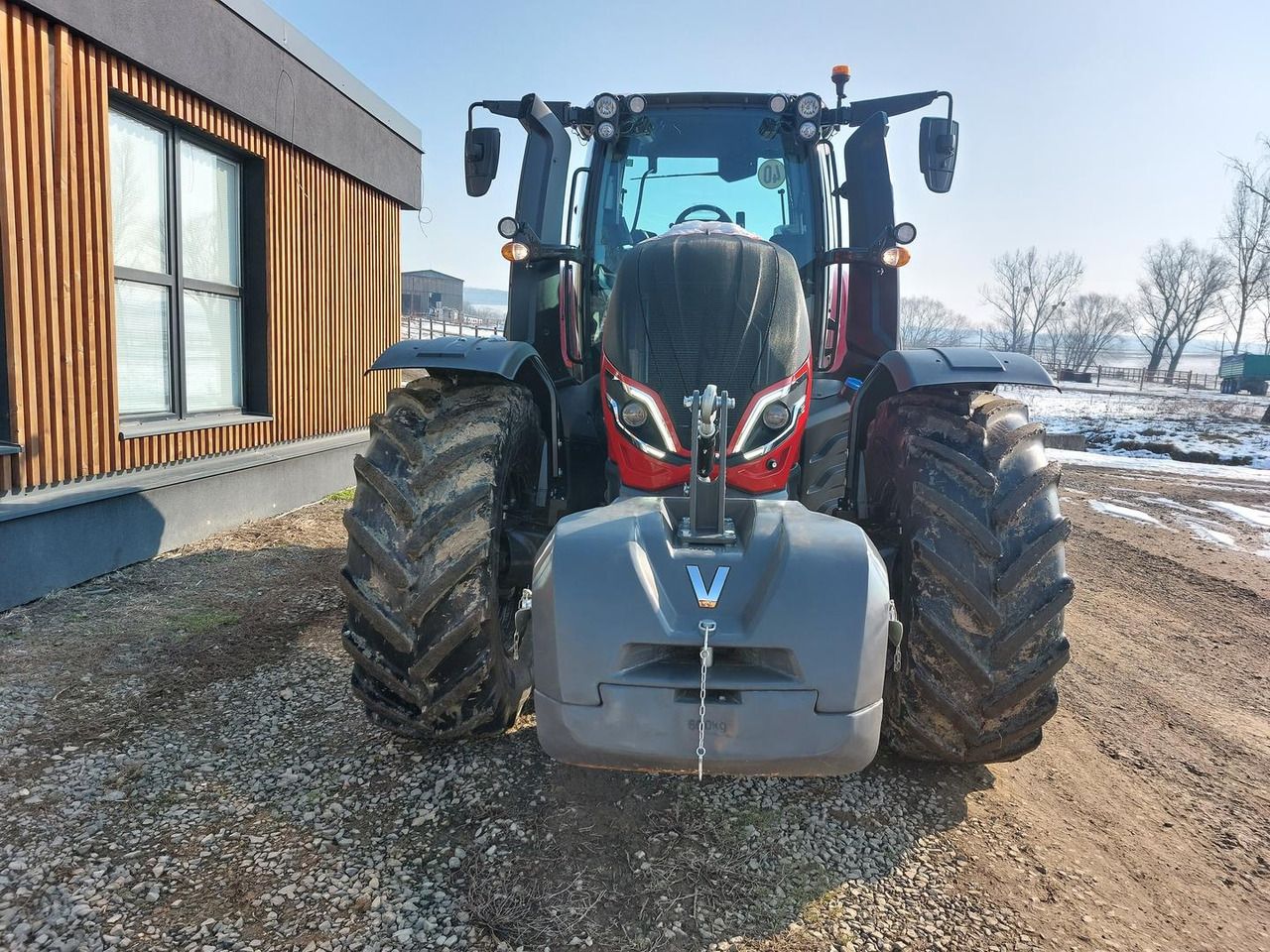 Valtra T, 74 LFTN D5, 235 D - Traktor: gambar 2 Valtra T, 74 LFTN D5, 235 D - Traktor: gambar 2