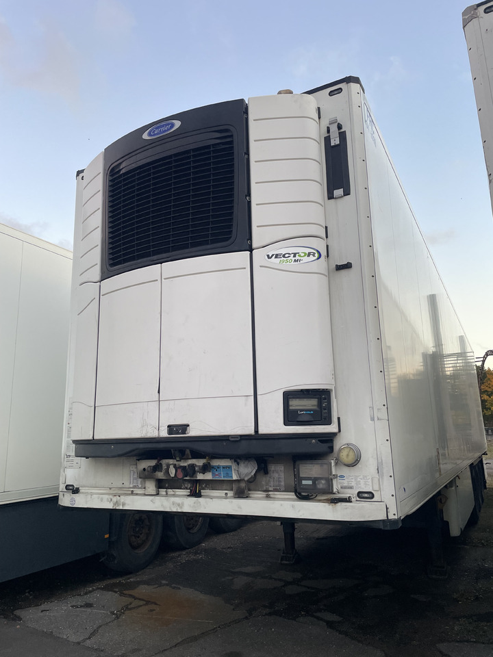 SCHMITZ SKO24 with meat hooks and 2 zone freezer - Semi-trailer berpendingin: gambar 2 SCHMITZ SKO24 with meat hooks and 2 zone freezer - Semi-trailer berpendingin: gambar 2