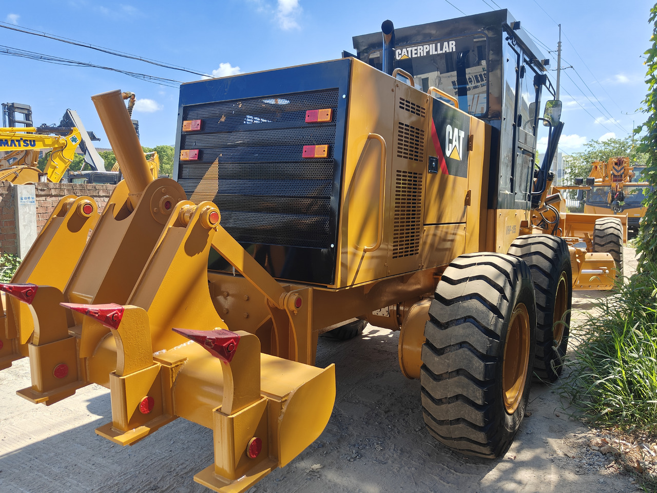 CATERPILLAR 140h with blade used cat motor grader 140k 140h 140g - Grader: gambar 5 CATERPILLAR 140h with blade used cat motor grader 140k 140h 140g - Grader: gambar 5