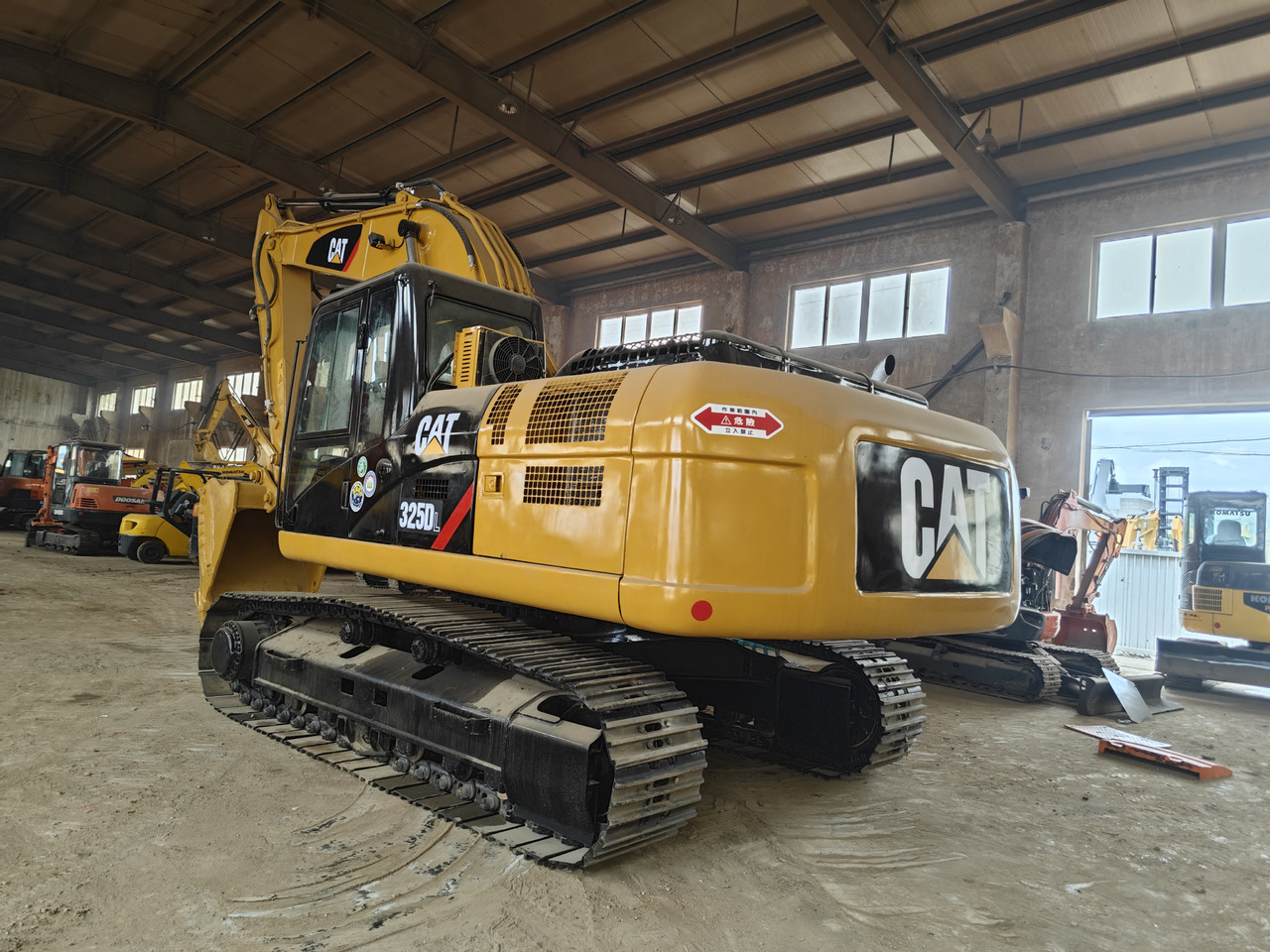 CATERPILLAR 325D - Ekskavator perayap: gambar 3 CATERPILLAR 325D - Ekskavator perayap: gambar 3