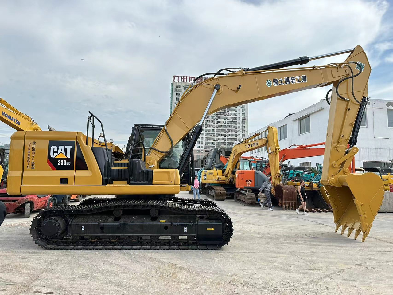 CATERPILLAR 330GC Used cat 330GC excavator - Ekskavator perayap: gambar 5 CATERPILLAR 330GC Used cat 330GC excavator - Ekskavator perayap: gambar 5