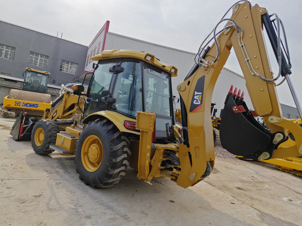 CATERPILLAR 428F backhoe loader - Backhoe loader: gambar 2 CATERPILLAR 428F backhoe loader - Backhoe loader: gambar 2