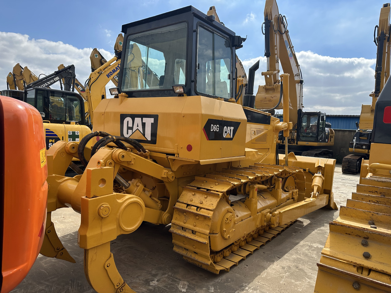 CATERPILLAR D6G - Bulldozer: gambar 5 CATERPILLAR D6G - Bulldozer: gambar 5