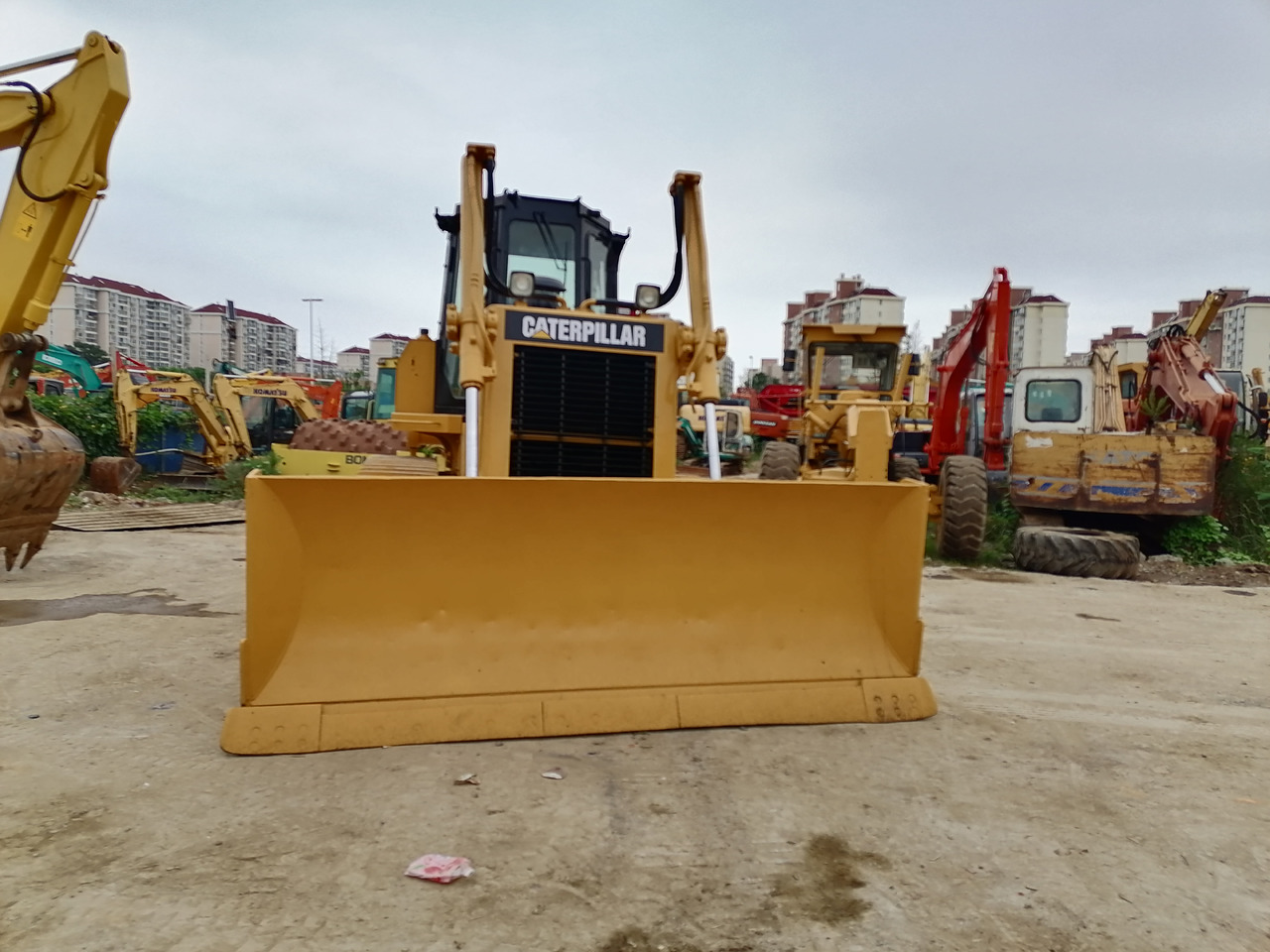 CATERPILLAR D6G Used bulldozer - Bulldozer: gambar 3 CATERPILLAR D6G Used bulldozer - Bulldozer: gambar 3