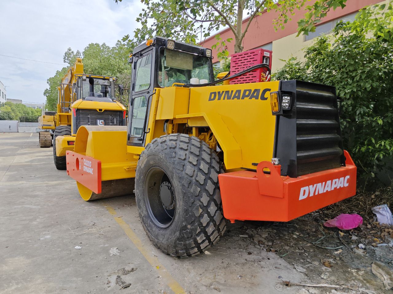 DYNAPAC CA30D USED ROAD ROLLER - Pemadat: gambar 5 DYNAPAC CA30D USED ROAD ROLLER - Pemadat: gambar 5