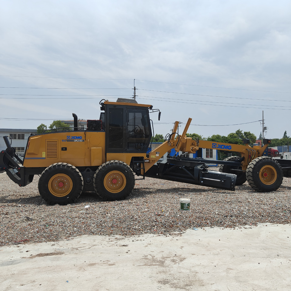 XCMG GR215 GR2153 Motor Grader with Blade - Grader: gambar 4 XCMG GR215 GR2153 Motor Grader with Blade - Grader: gambar 4