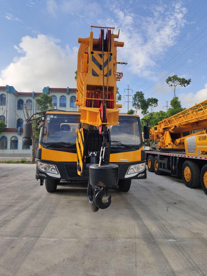 XCMG QY100K used Truck crane 100ton crane - Derek bergerak: gambar 2 XCMG QY100K used Truck crane 100ton crane - Derek bergerak: gambar 2