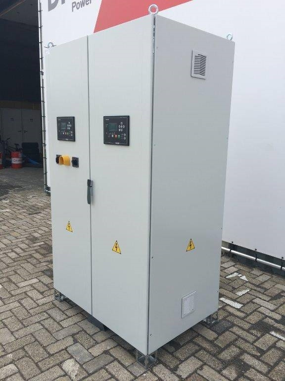 ABB Synchronization Panel - DPX-27550 - Membangun inventaris: gambar 3 ABB Synchronization Panel - DPX-27550 - Membangun inventaris: gambar 3