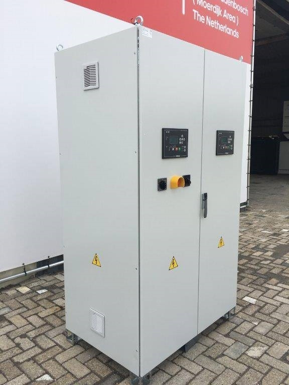 ABB Synchronization Panel - DPX-27550 - Membangun inventaris: gambar 2 ABB Synchronization Panel - DPX-27550 - Membangun inventaris: gambar 2