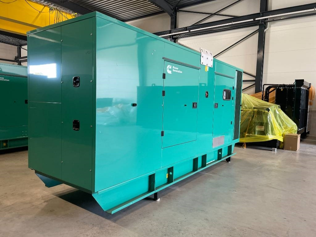 Cummins C550D5 - 550 kVA Generator - DPX-18522 - Genset: gambar 2 Cummins C550D5 - 550 kVA Generator - DPX-18522 - Genset: gambar 2