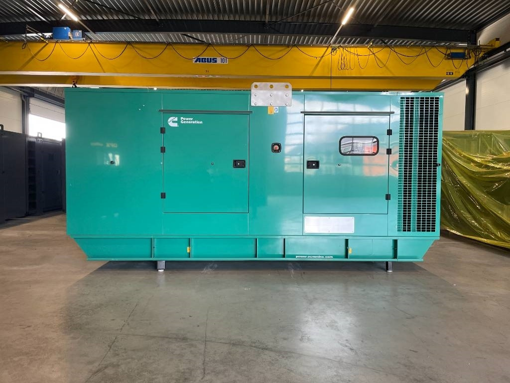 Cummins C550D5 - 550 kVA Generator - DPX-18522 - Genset: gambar 1 Cummins C550D5 - 550 kVA Generator - DPX-18522 - Genset: gambar 1