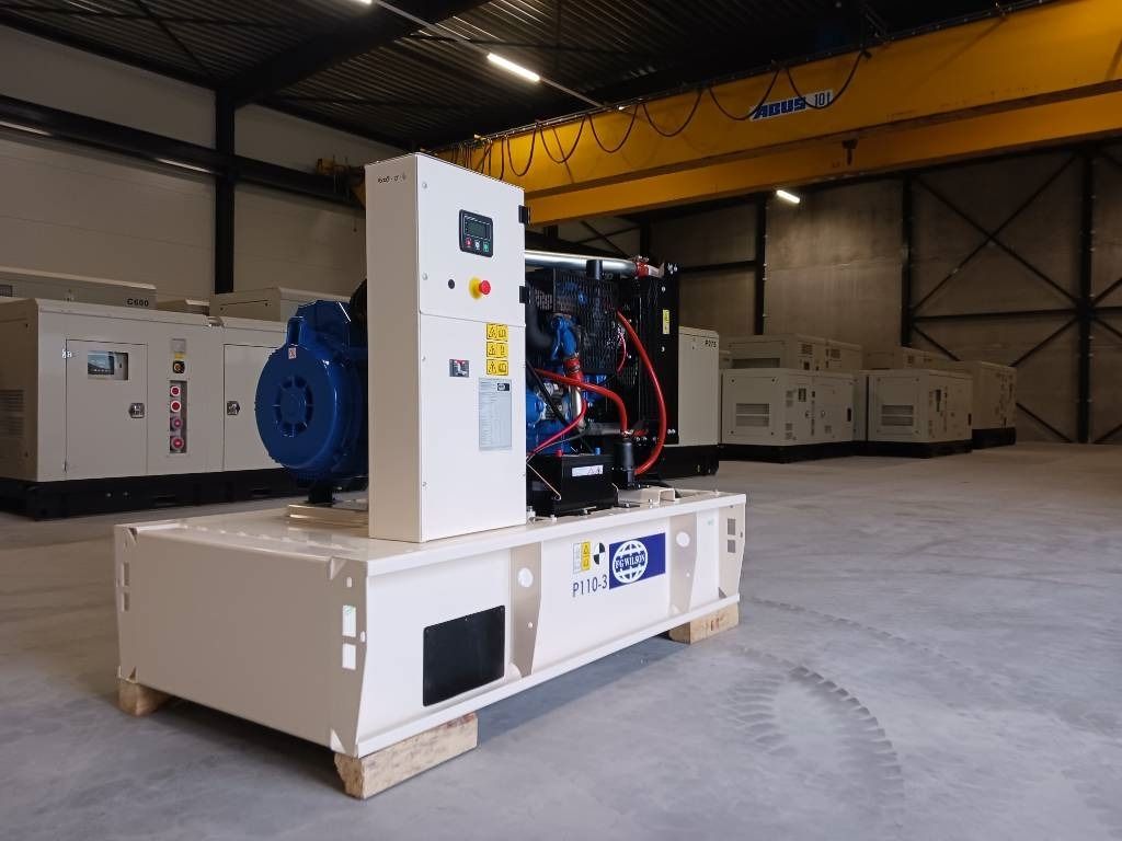 FG Wilson P110-3 - 110 kVA Open Genset - DPX-16008-O - Genset: gambar 2 FG Wilson P110-3 - 110 kVA Open Genset - DPX-16008-O - Genset: gambar 2