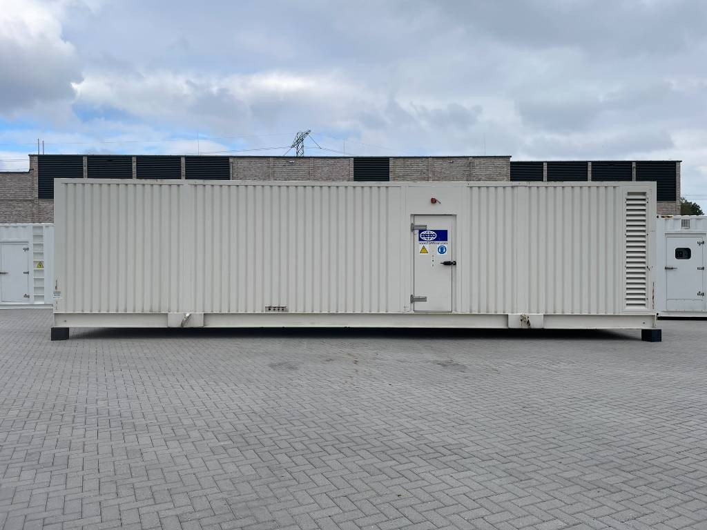 FG Wilson P1500P3 - 1.650 kVA Generator - DPX-12628  - Genset: gambar 1 FG Wilson P1500P3 - 1.650 kVA Generator - DPX-12628  - Genset: gambar 1