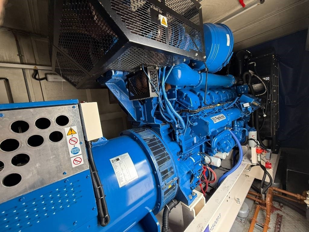 Genset FG Wilson P1500P3 - 1.650 kVA Generator - DPX-12629: gambar 18
