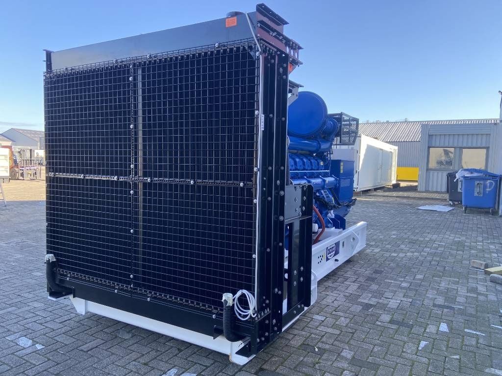 FG Wilson P1875-1 - 1.875 kVA Open Genset - DPX-16031-O - Genset: gambar 3 FG Wilson P1875-1 - 1.875 kVA Open Genset - DPX-16031-O - Genset: gambar 3