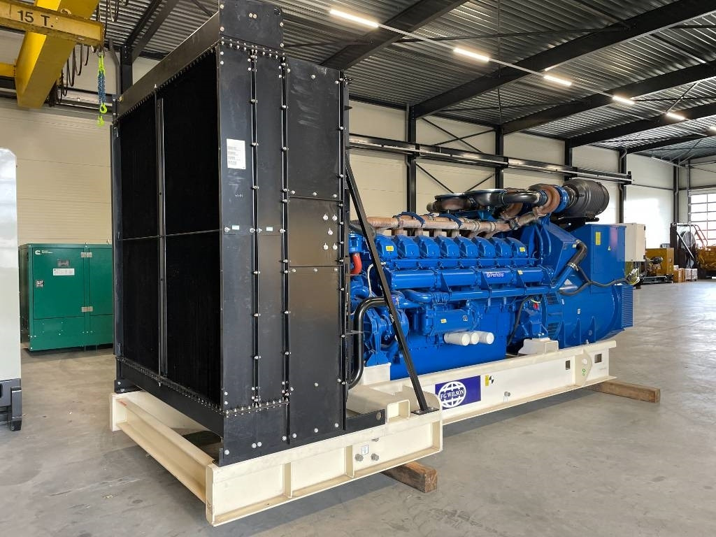 FG Wilson P2000-3 - 2000 kVA Open Genset - DPX-16033-O - Genset: gambar 2 FG Wilson P2000-3 - 2000 kVA Open Genset - DPX-16033-O - Genset: gambar 2