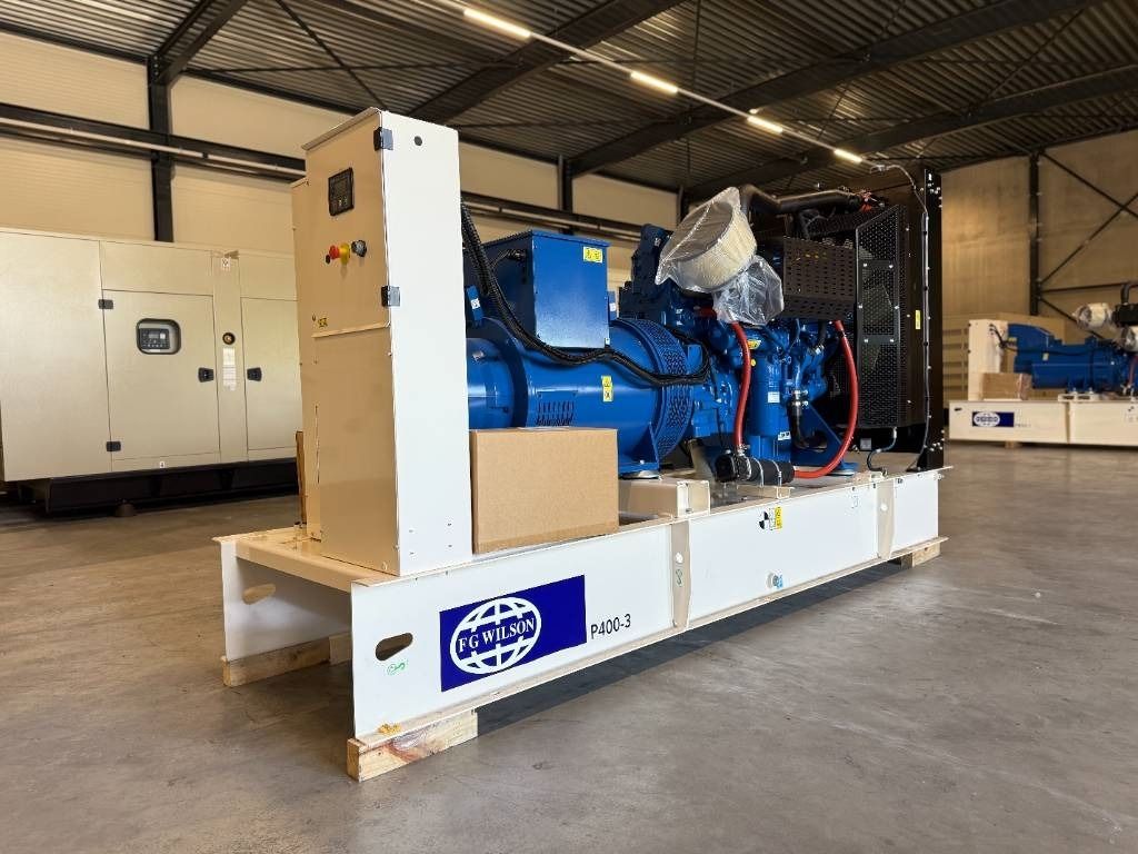 FG Wilson P400-3 - 400 kVA Open Genset - DPX-16017-O - Genset: gambar 2 FG Wilson P400-3 - 400 kVA Open Genset - DPX-16017-O - Genset: gambar 2